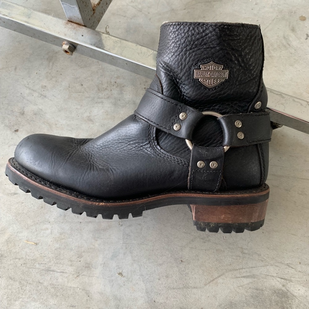 Harley Davidson motorcycle boots